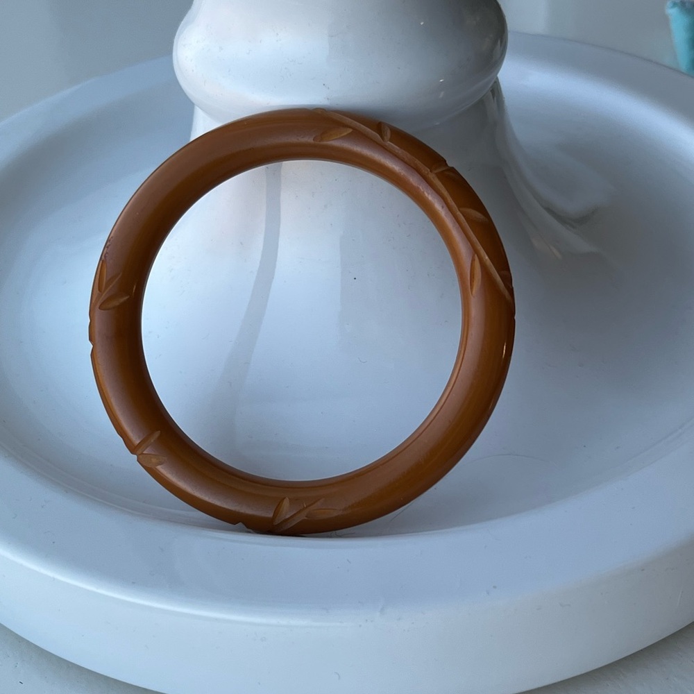 Carved Bangle - Picture 4 of 4